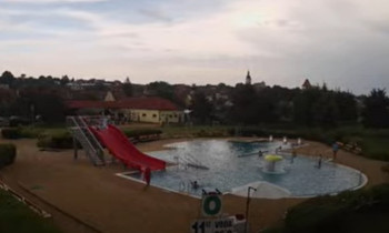 Webcam-Vorschaubild Hluk - pool