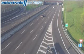 Immagine di anteprima della webcam Agrate Brianza - Traffic A04 - KM 144,4