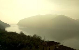 Immagine di anteprima della webcam Monte Isola