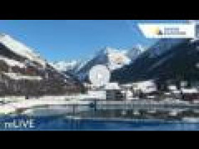 Image d'aperçu de la webcam Klosters Platz - Sportzentrum Klosters