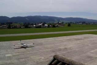 Immagine di anteprima della webcam Asiago - Airport