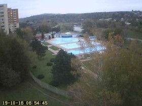 Preview webcam image Presov - Swimming