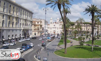 Náhledový obrázek webkamery Řím - Piazza Cavour