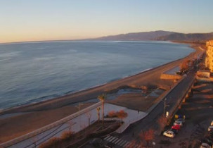 Immagine di anteprima della webcam The waterfront Catanzaro Lido