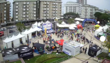 Image d'aperçu de la webcam Lido de Jesolo -Place de Milan