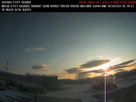 Preview webcam image Clyde River Airport 2