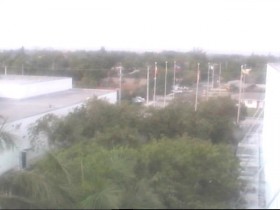 Preview webcam image Pompano Beach - school