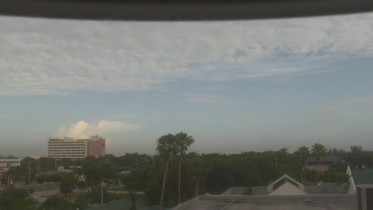 Preview webcam image Pompano Beach - middle school