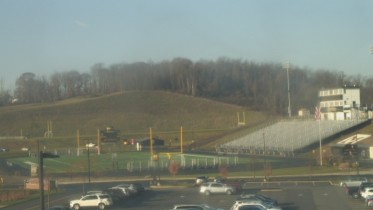 Preview webcam image McKees Rocks - High School