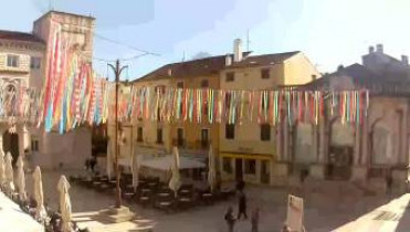 Image d'aperçu de la webcam Zadar - Place Narodni 