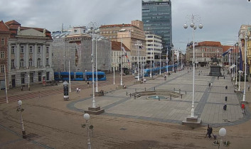 Immagine di anteprima della webcam Zagreb - Bana Jelačić square