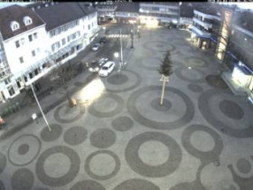 Preview webcam image Achern - square with a townhall